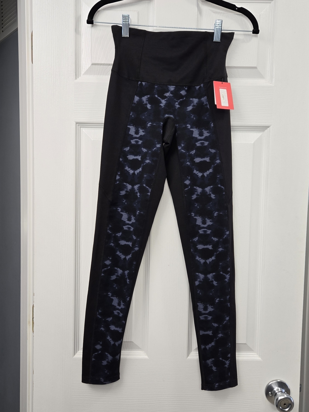 NWT Spanx Compression Pant Print Block Leggings Small High Waist Animal Ikat
